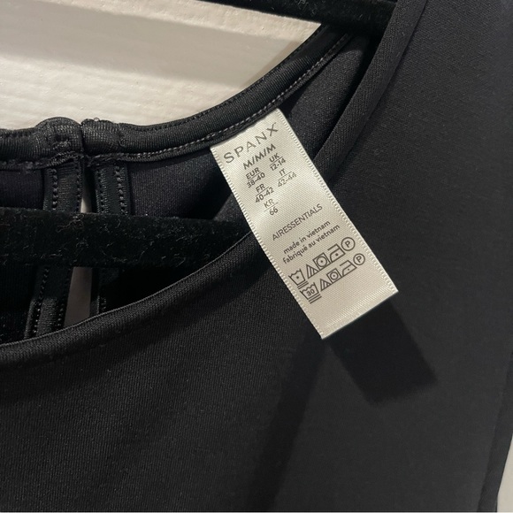 SPANX AirEssentials Jumpsuit - Picture 10 of 13